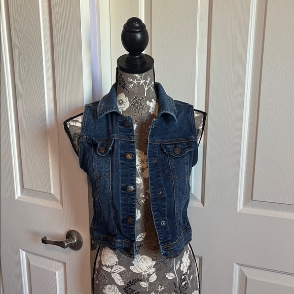 Cat & Jack Jackets & Blazers - Cat & Jack Blue Denim Vest